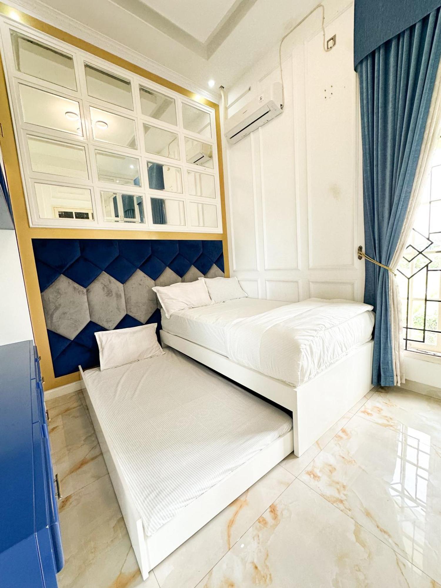 Villa Rumah Putih Jogja Джокякарта Екстериор снимка